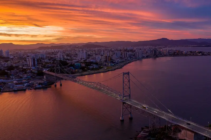 O que fazer em Florianópolis? 8 dicas sobre a Ilha da Magia!