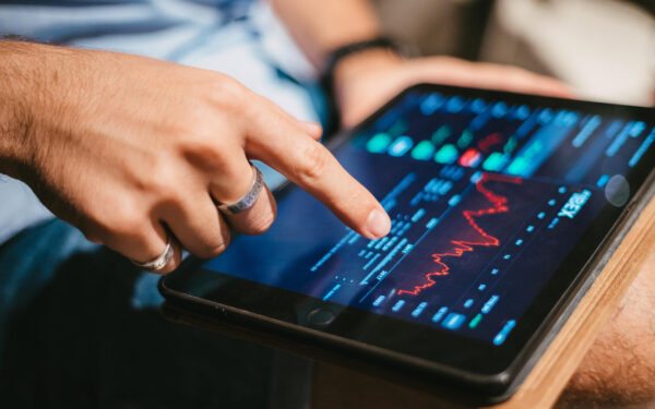 Vantagens e desvantagens de investir em fundos de investimentos