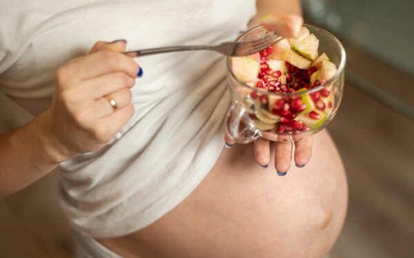 Quais são as melhores frutas para comer na gravidez? Guia completo para uma alimentação saudável
