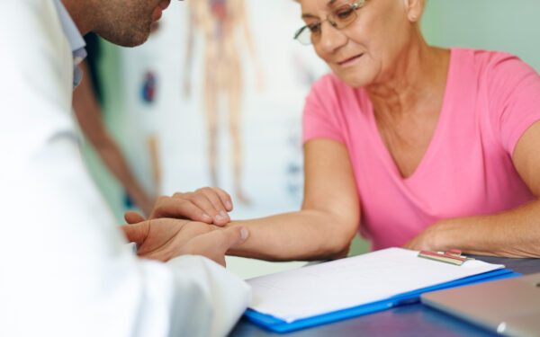 Como consultar a rede credenciada do Sinsaúde?