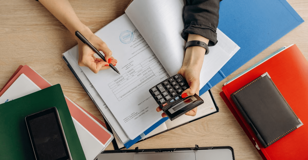 Decisões financeiras conscientes começam por entender o próprio salário